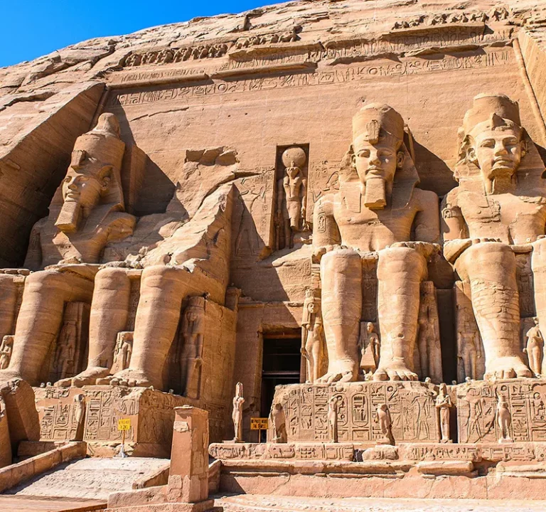 Abu simbel-w